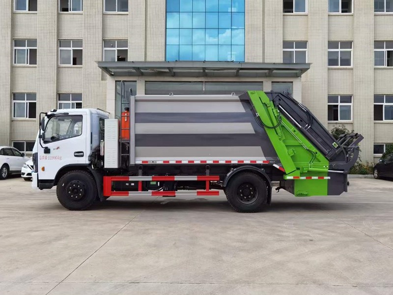 8����늻�ω��s����܇